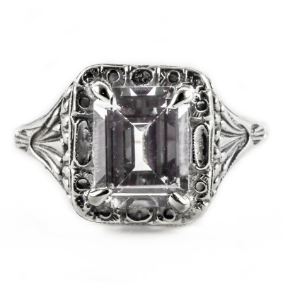 e031bbr | Antique Filigree Ring | for a 2.45ct. to 2.55ct. emerald stone | Renaissance