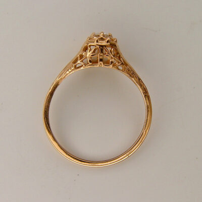 015ffbbr | Pre-Set Antique Filigree Ring | .06ct. round diamond | Florals