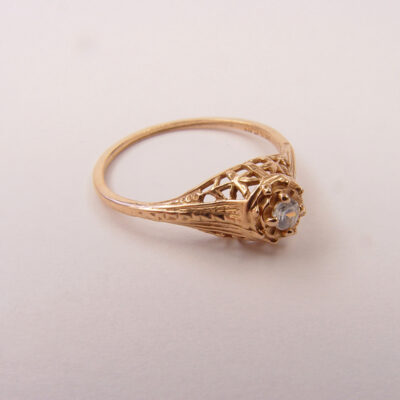 015ffbbr | Pre-Set Antique Filigree Ring | .06ct. round diamond | Florals