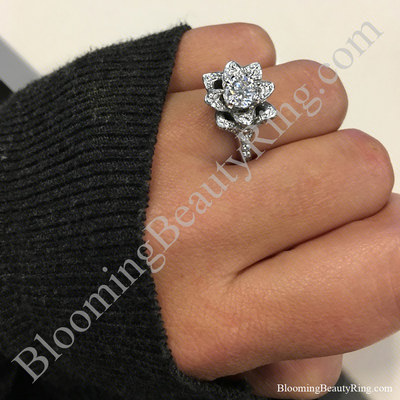 How to buy an engagement ring online