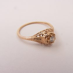 015ffbbr | Pre-Set Antique Filigree Ring | .06ct. round diamond | Florals