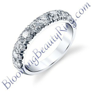 VWR 546b 1 vintage style wedding band - Blooming Beauty Ring