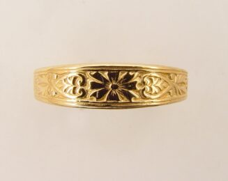 Antique and Vintage Style Wedding Bands