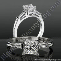4 Prong 3 Stone Princess Diamond Setting