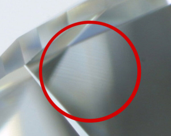 Polish lines on a IF clarity diamond
