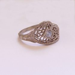 080F1BBR antique filigree engagement ring with a round diamond and clover-shaped details