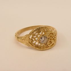 080FBBR antique filigree engagement ring with a round diamond and paisley details