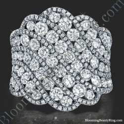 Starry Nights Round Diamond and White Gold Fashion Ring