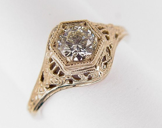 Vintage and Antique Filigree Rings and Jewelry